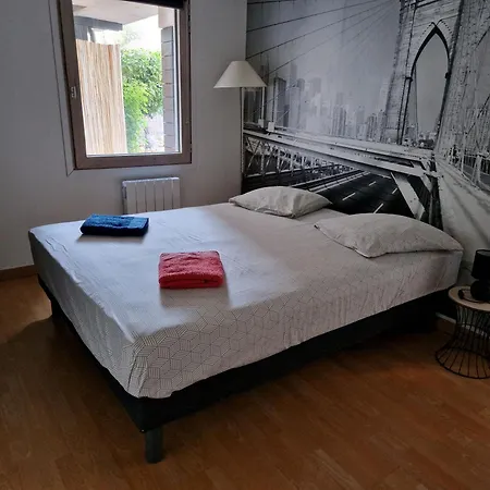 Beau Duplex Au Coeur Du Village Saint-Cyprien (Pyrenees-Orientales)